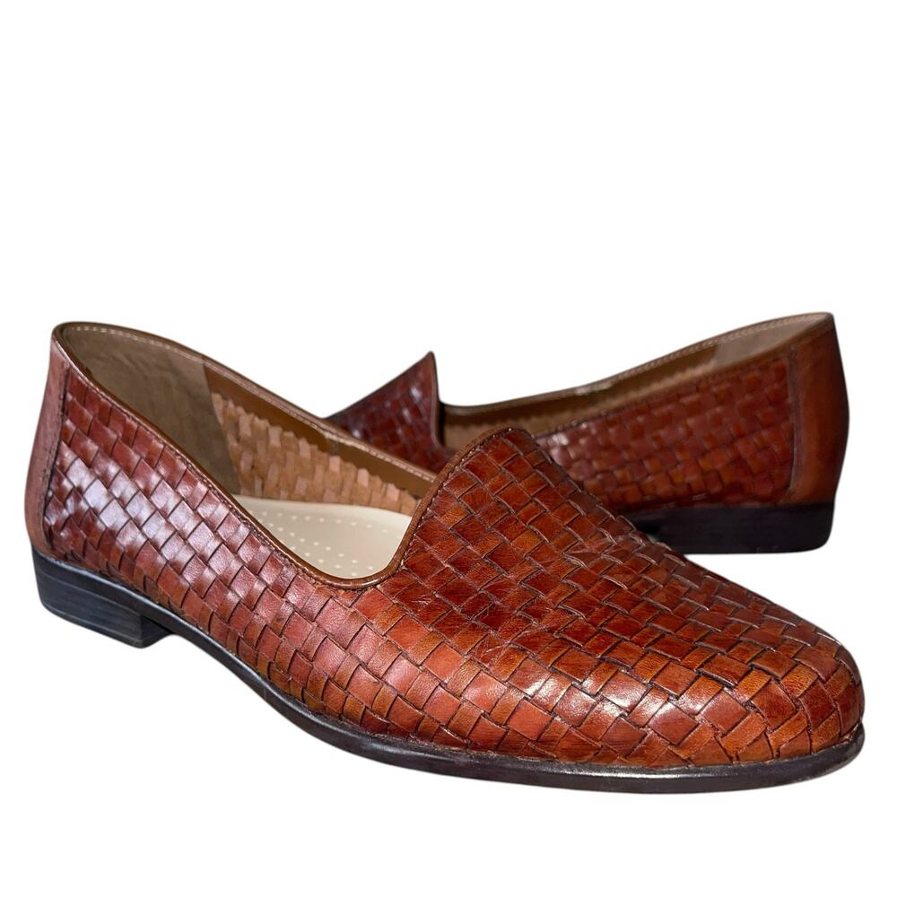 Trotters Liz Loafers Woven Leather Wide